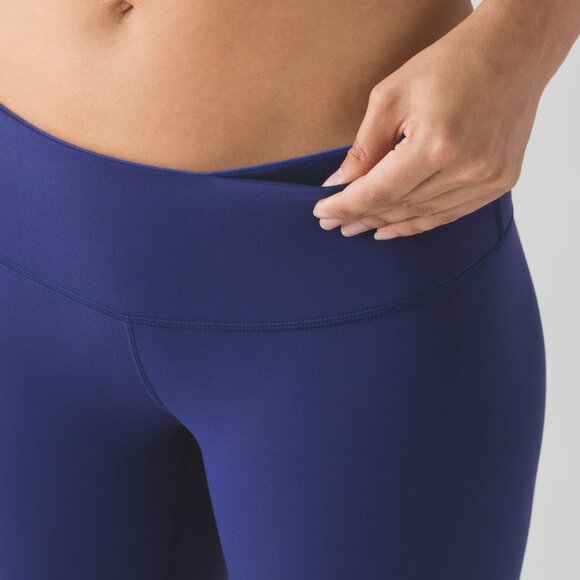 Lululemon Wunder Under Crop III (Reversible) Leggings - Blue - Picture 3 of 8